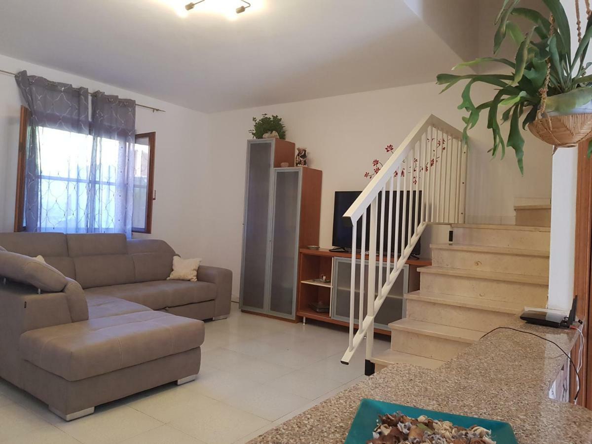 Casa Vacanze Valentina Порто-Конте Экстерьер фото